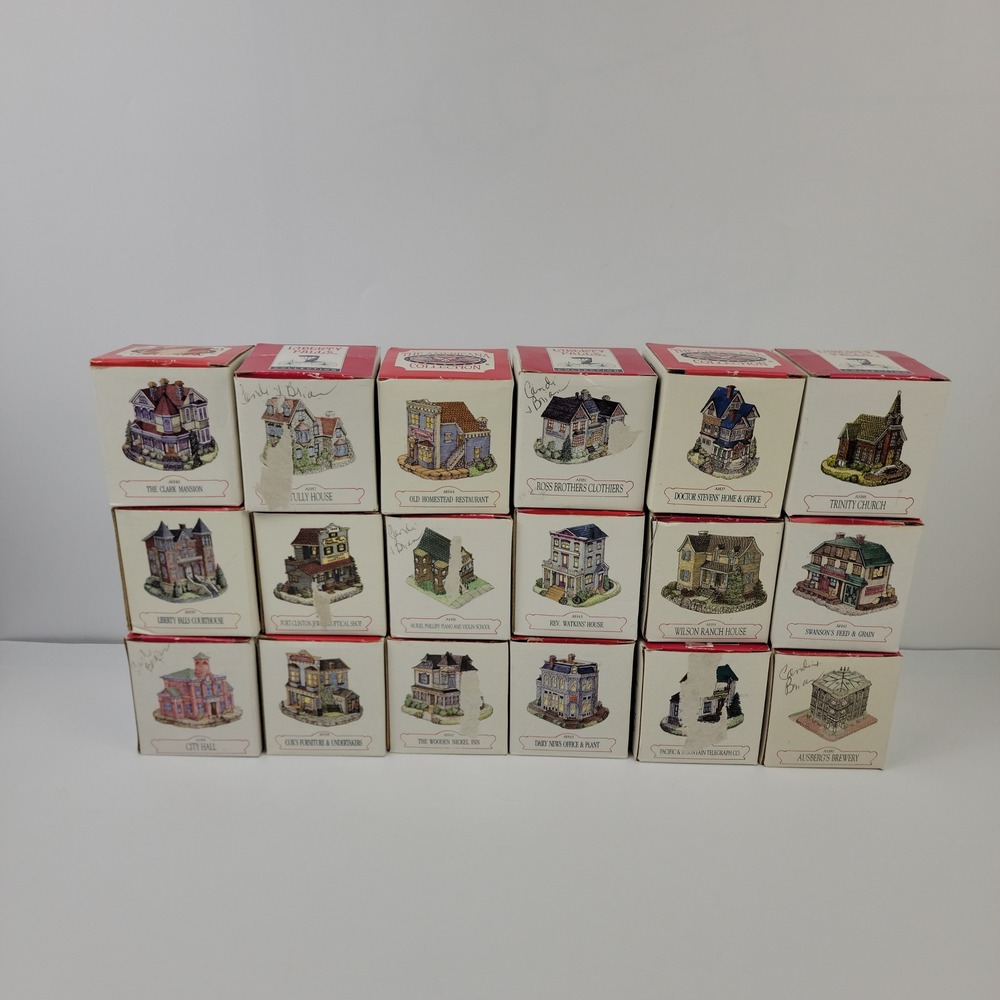 Liberty Falls Americana Collection Lot of 18 Miniature Village Buildings Boxed